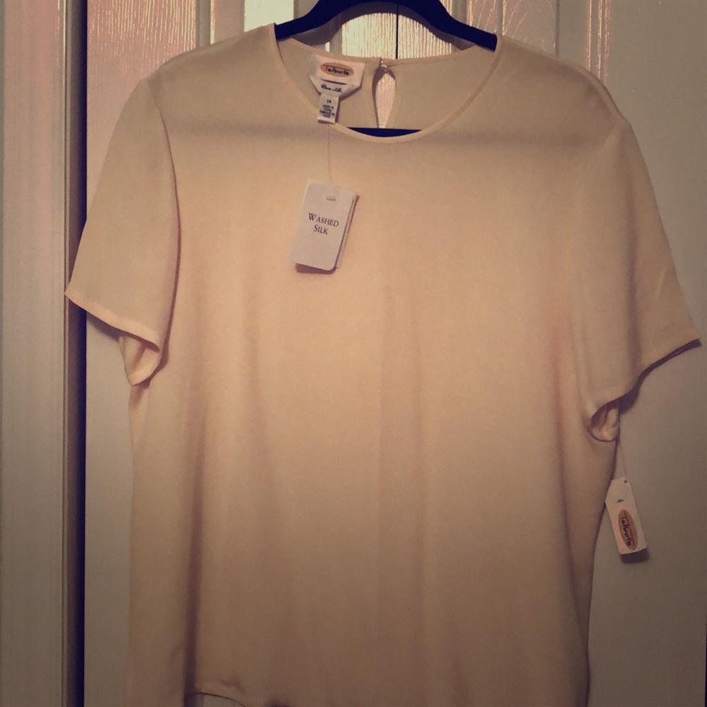 NWT cream short sleeved silk shirt
